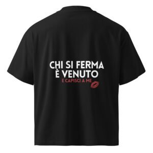 T-shirt organica oversize con collo alto unisex - Chi si ferma... Black
